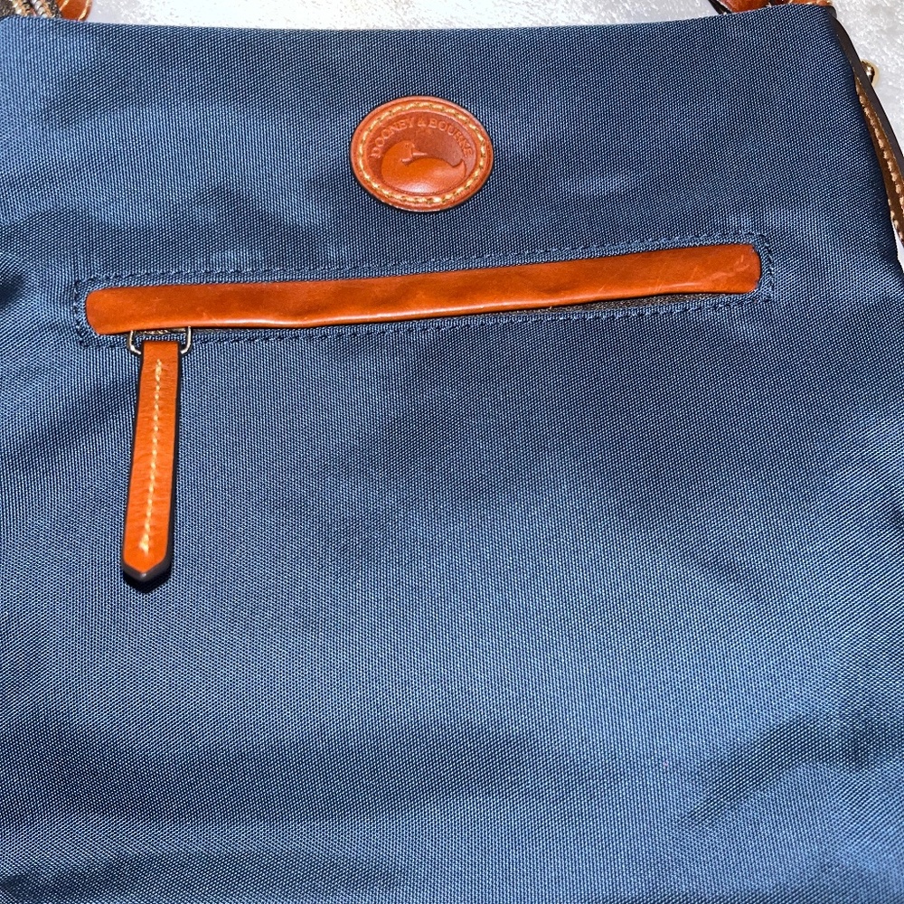 Dooney and Bourke Crossbody Purse